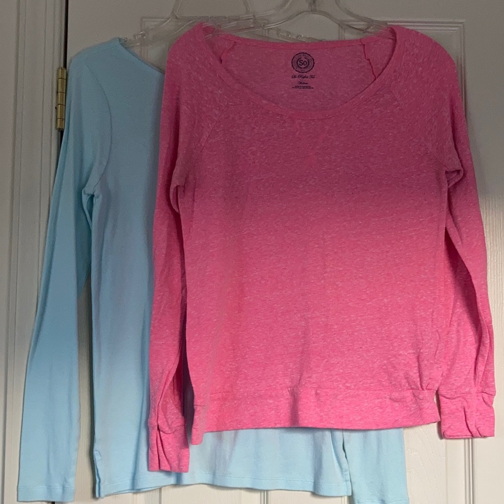 Women’s Long sleeved Tees (set of 2) 1 brand new So and Gap
